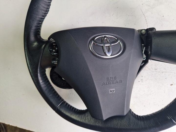 Руль к Toyota iQ 2008