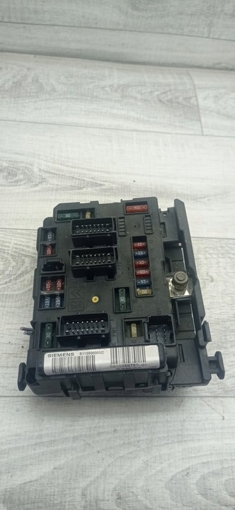 Блок предохранителей к Citroen C5 2001