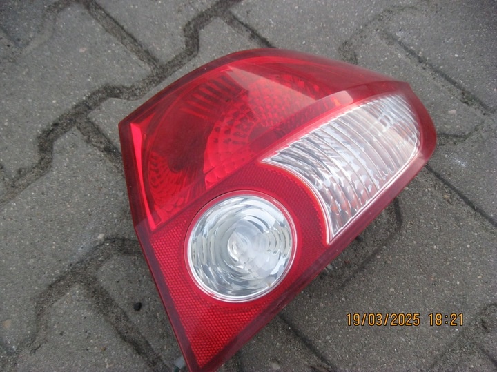Фонарь задний правый к Hyundai Getz 2002