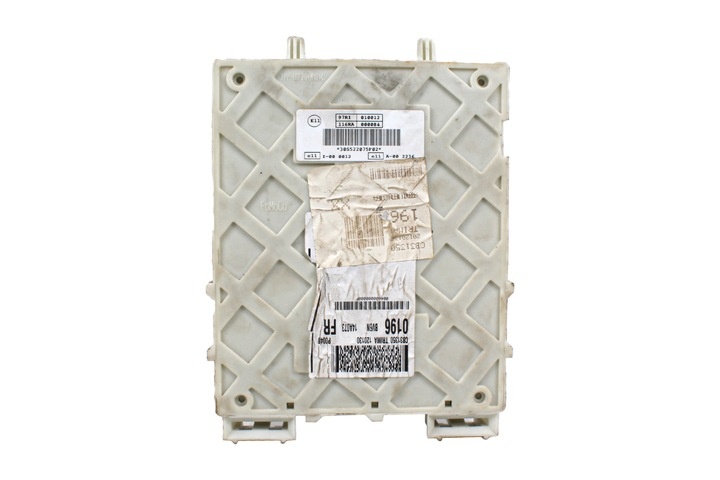 Блок предохранителей к Ford C-MAX 2010