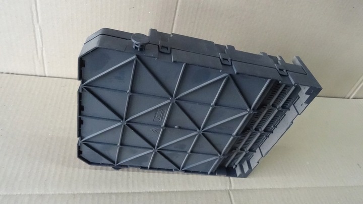 Блок предохранителей к Citroen C3 2002