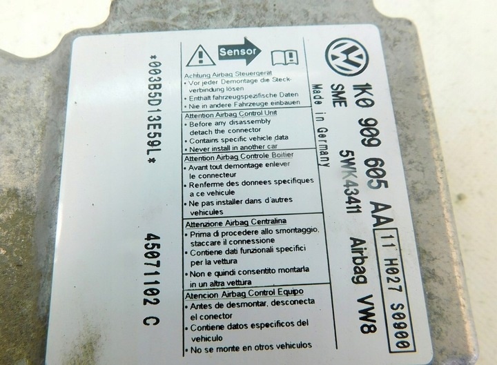 Блок предохранителей к Skoda Octavia RS 2005