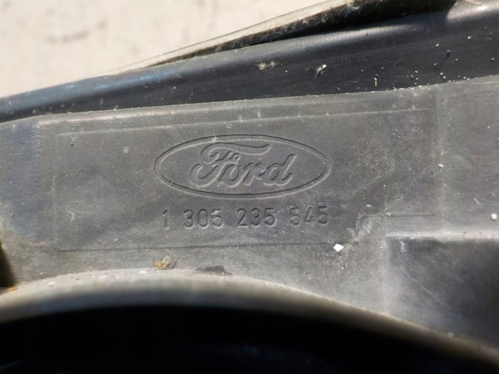 Фара правая к Ford Mondeo 2003