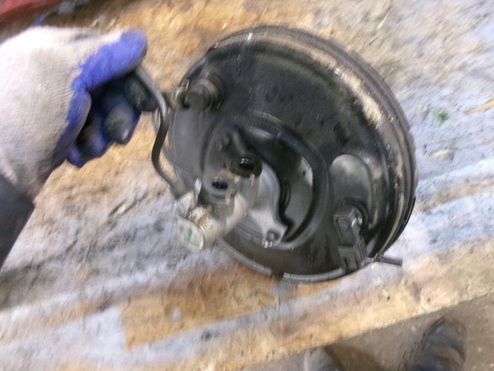 Блок ABS к Nissan Note 2013