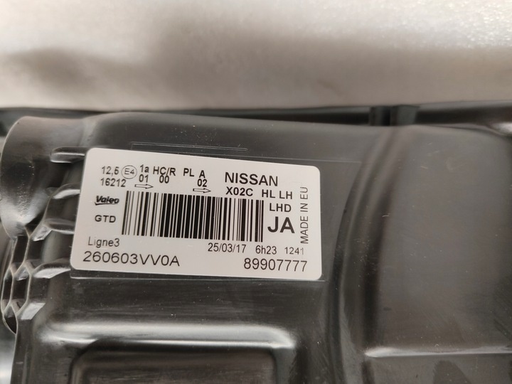 Фара левая к Nissan Note 2013