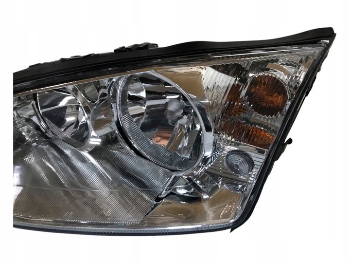 Фара левая к Ford Mondeo 2000