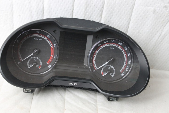 Щиток приборов (приборная панель) к Skoda Octavia RS 2013