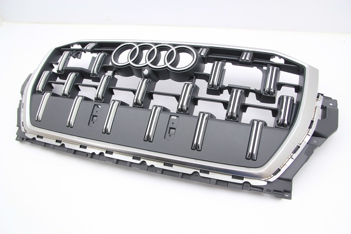 Решетка радиатора к Audi Q7 2019