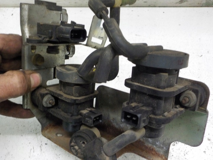 Клапан электромагнитный к Opel Frontera 1998