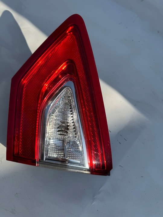 Фонарь задний правый к DS 5 2015