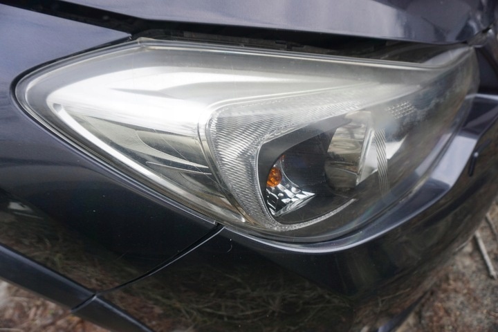 Фара правая к Subaru XV 2011