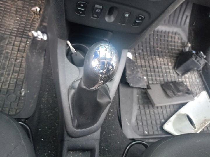 Кулиса к Dacia Sandero 2012