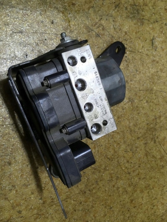 Блок ABS к Renault Kangoo 2007
