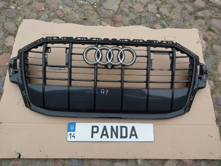 Решетка радиатора к Audi Q7 2015