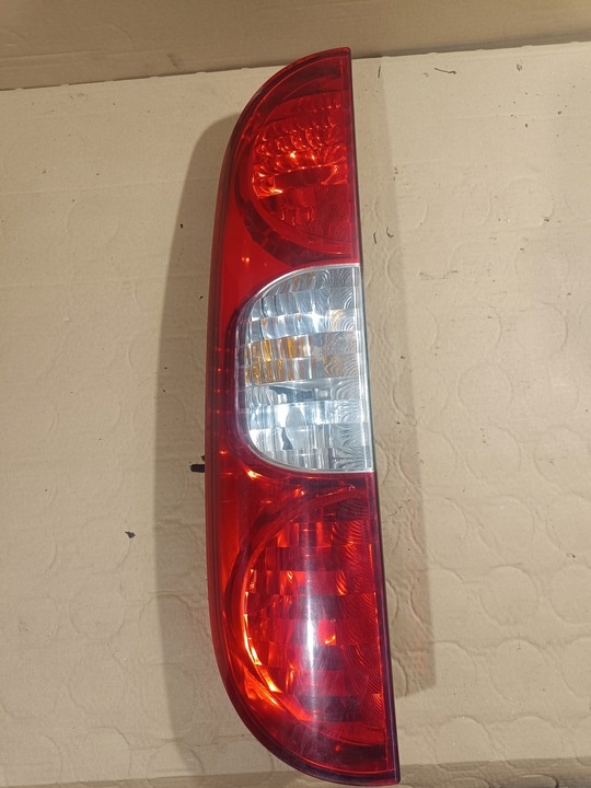 Фонарь задний левый к Fiat Doblo 2005
