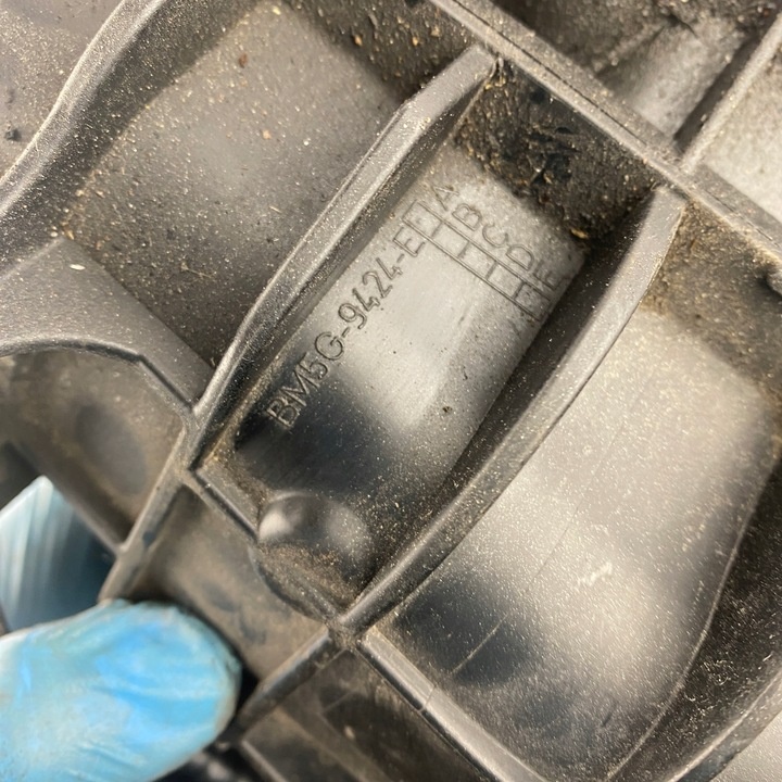 Коллектор впускной к Ford C-MAX 2010