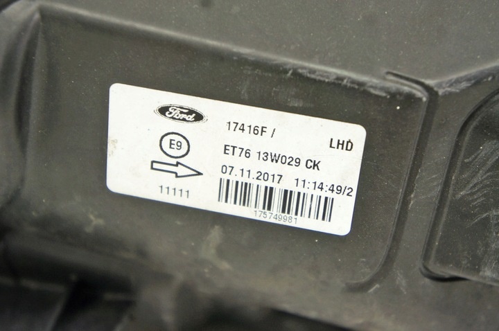 Фара правая к Ford Transit 2014