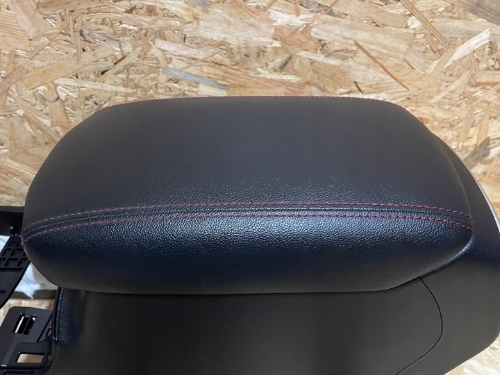 Подлокотник к Kia Sportage 2016