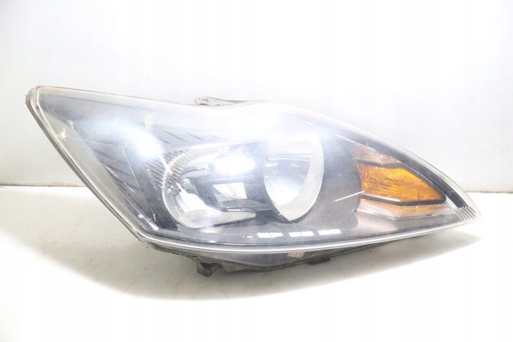 Фара правая к Ford Focus 2008