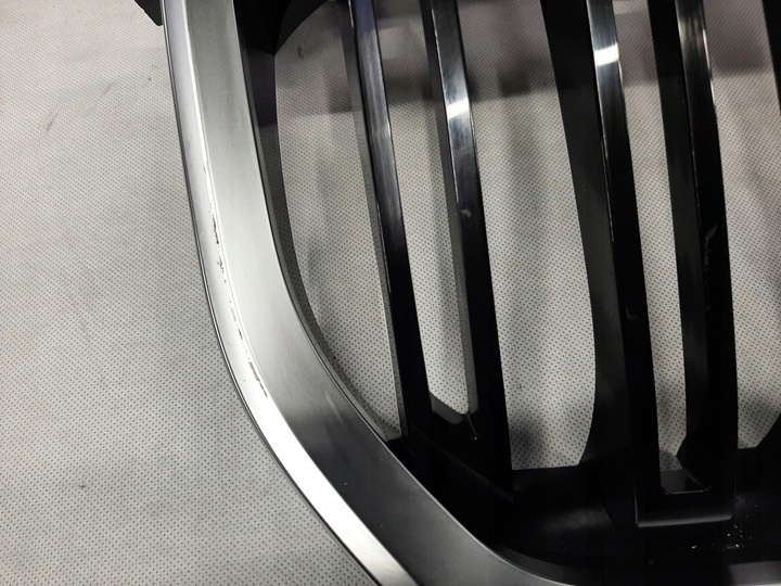 Решетка радиатора к BMW X1 2022