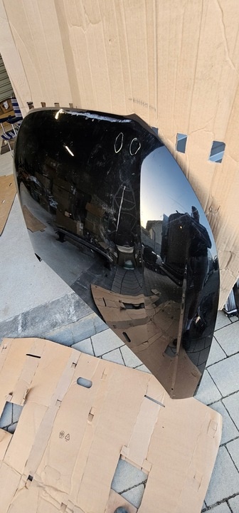 Капот к Audi A1 2010