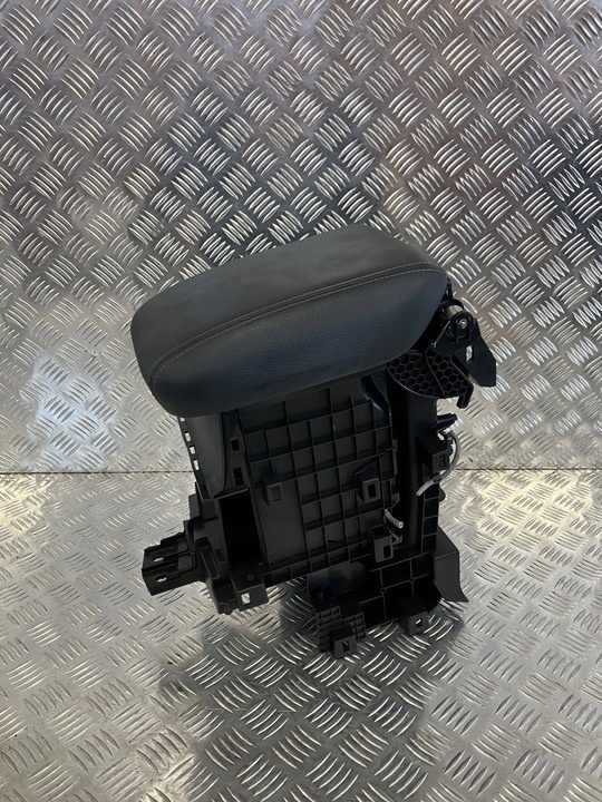 Подлокотник к Honda CR-V 2019