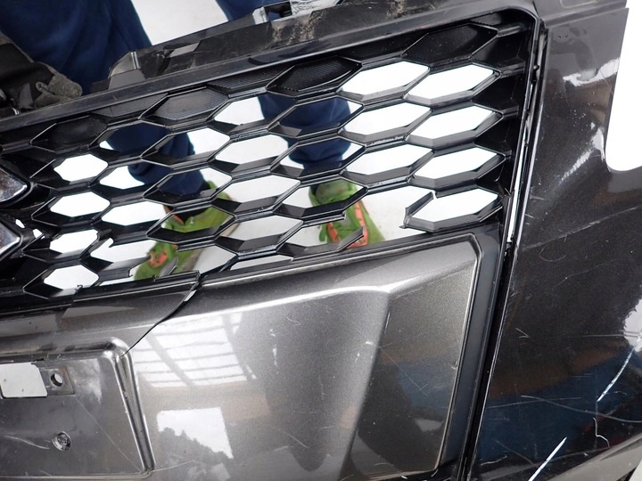 Бампер передний к Suzuki Swift 2011