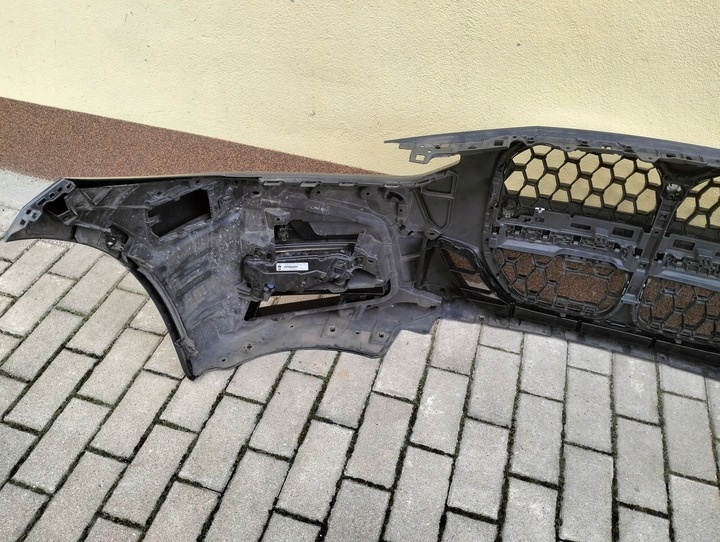 Бампер передний к BMW M4 2020