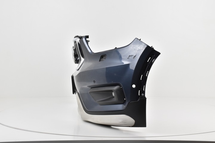 Бампер передний к Volvo XC40 2022
