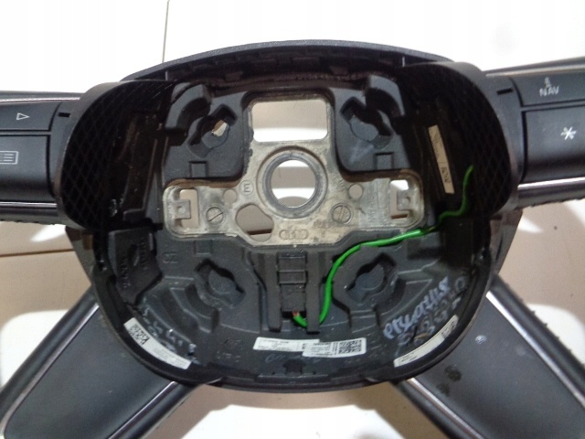 Руль к Audi Q3 2011