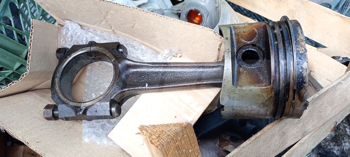 Поршень двигателя к Peugeot 405 1997