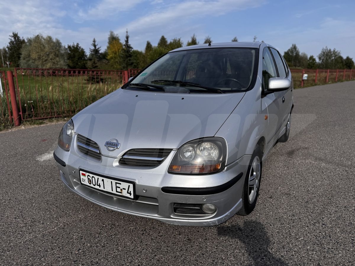 Nissan Almera Tino I, 2002