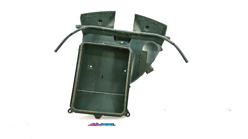 Решетка радиатора к Mazda 3 2006
