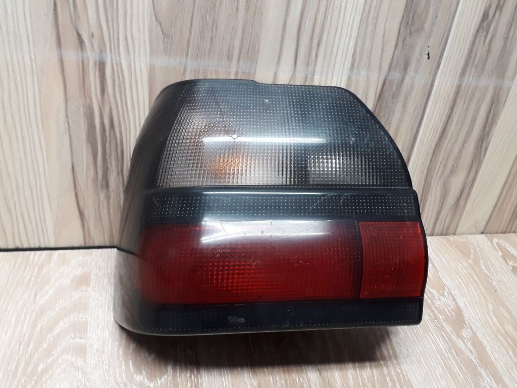 Фонарь задний левый к Renault 19 1996