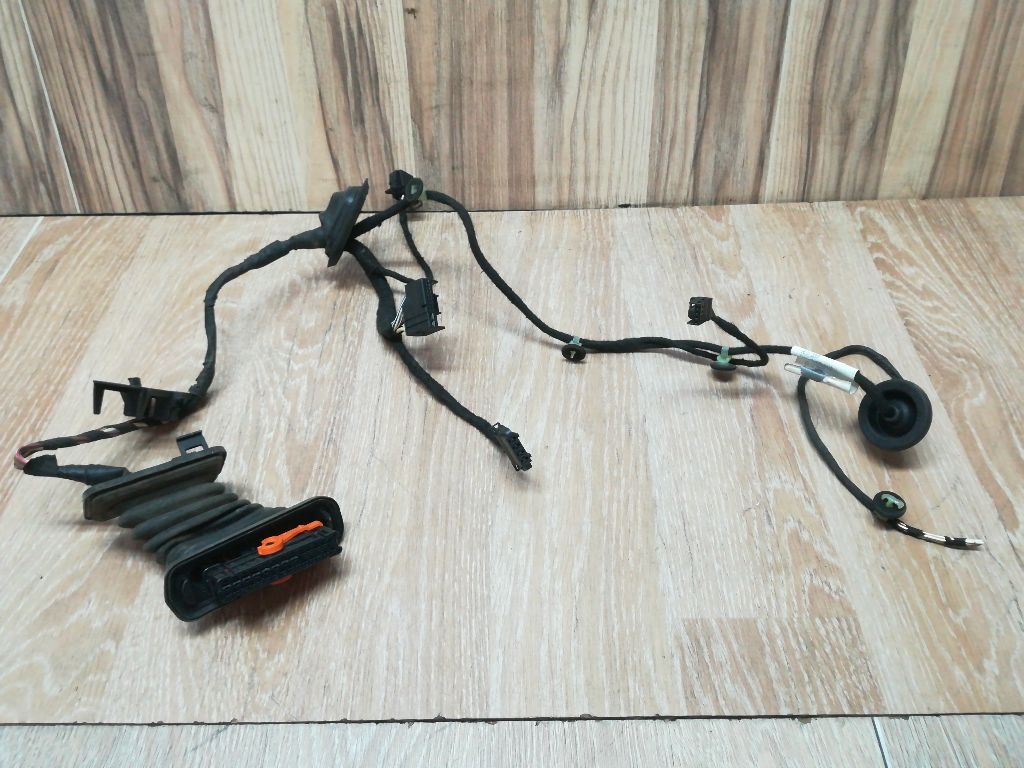 Проводка двери к Volkswagen Passat 2007