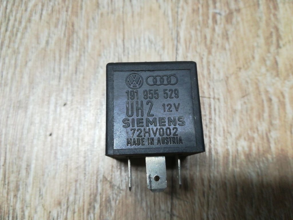 Реле (прочие) к Audi 80 1994