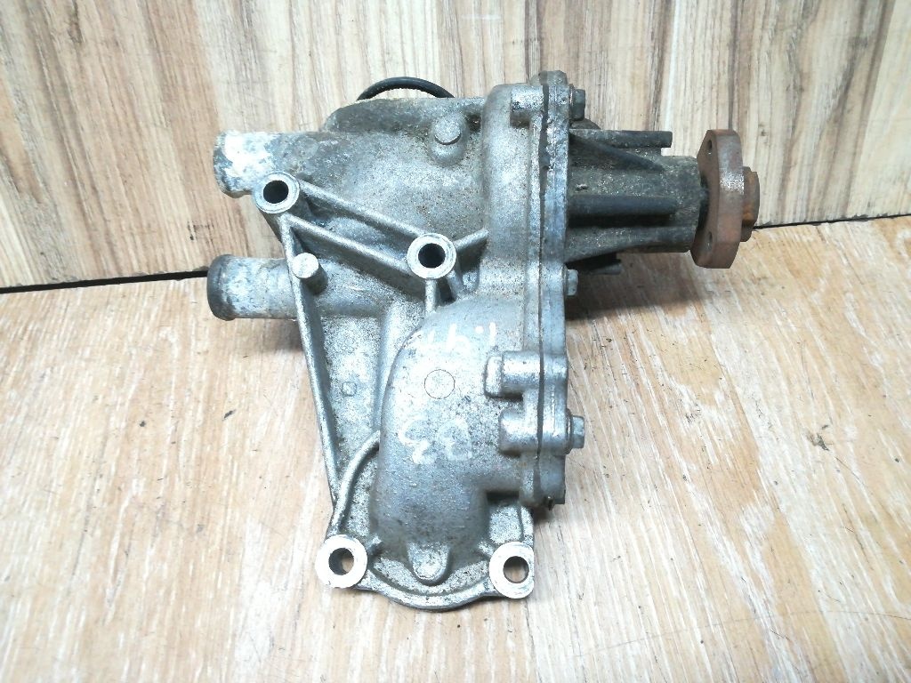 Помпа к Volkswagen Passat 1993