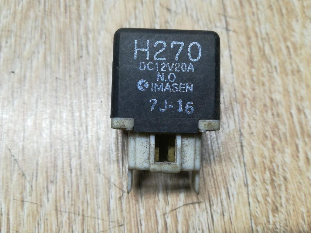 Реле (прочие) к Mazda 626 1998