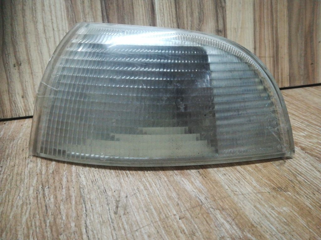 Поворотник левый к Fiat Punto 1998