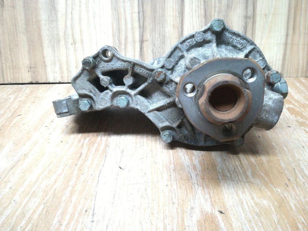 Помпа к Audi A4 1996