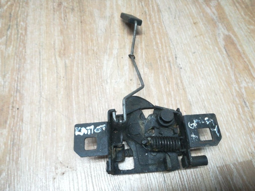 Замок капота к Ford Galaxy 1997