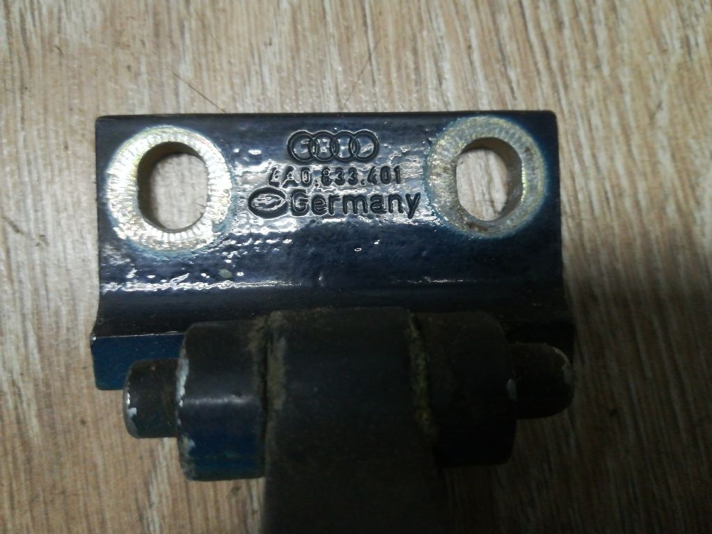 Петля двери к Audi A6 1996