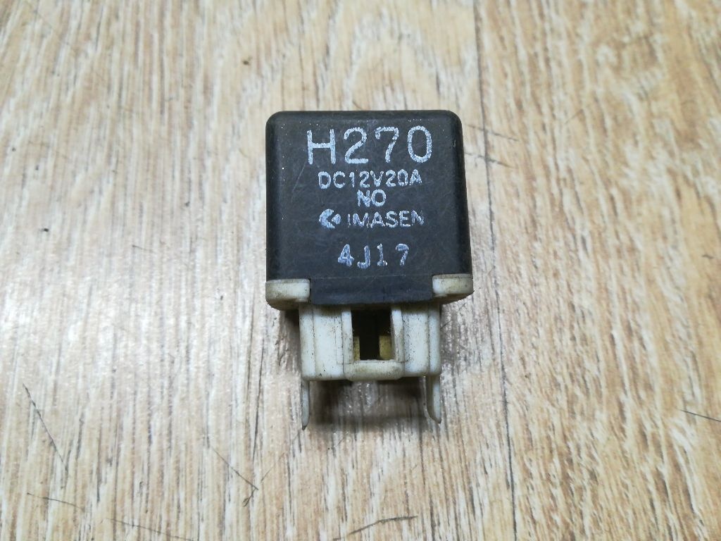 Реле (прочие) к Mazda 626 1998