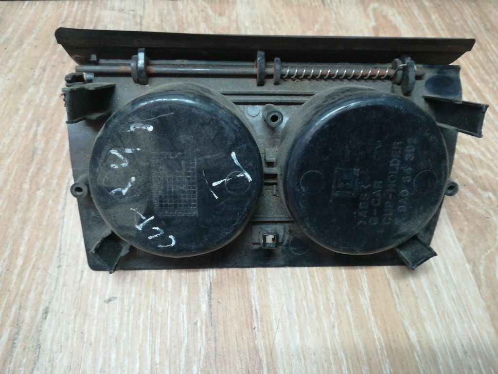Подстаканник к Kia Clarus 1997