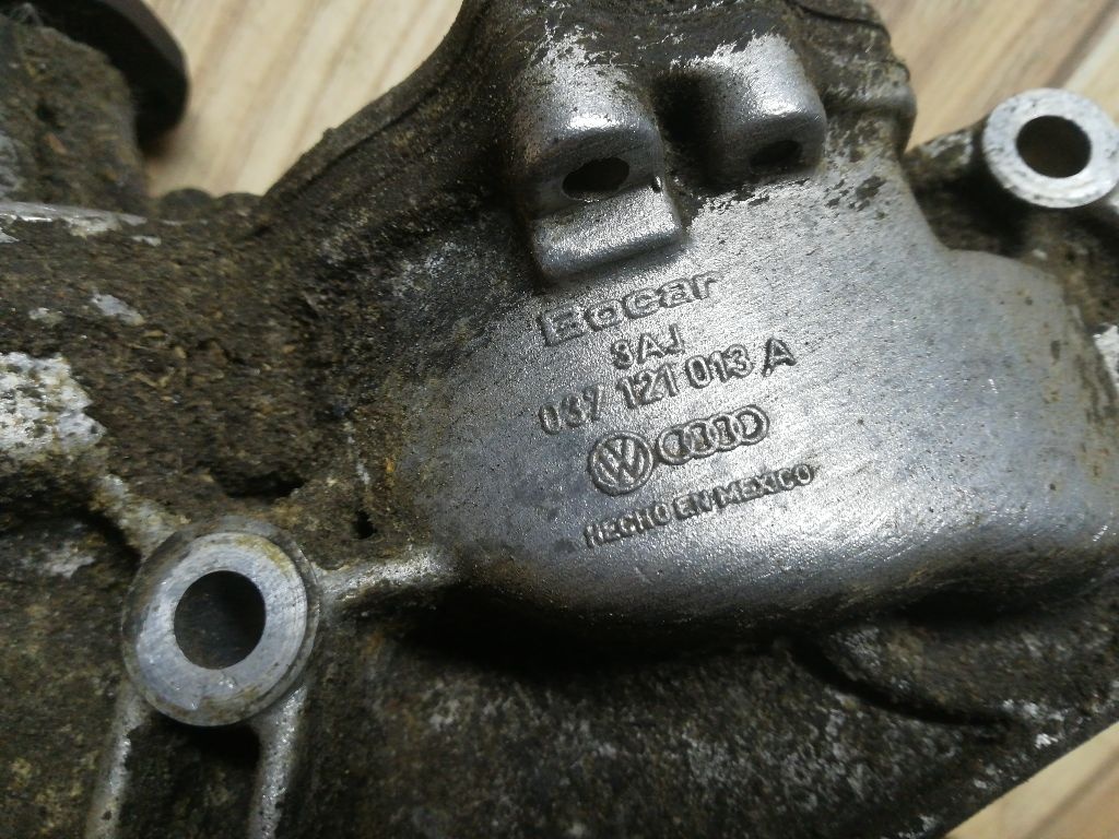 Помпа к Volkswagen Passat 1996