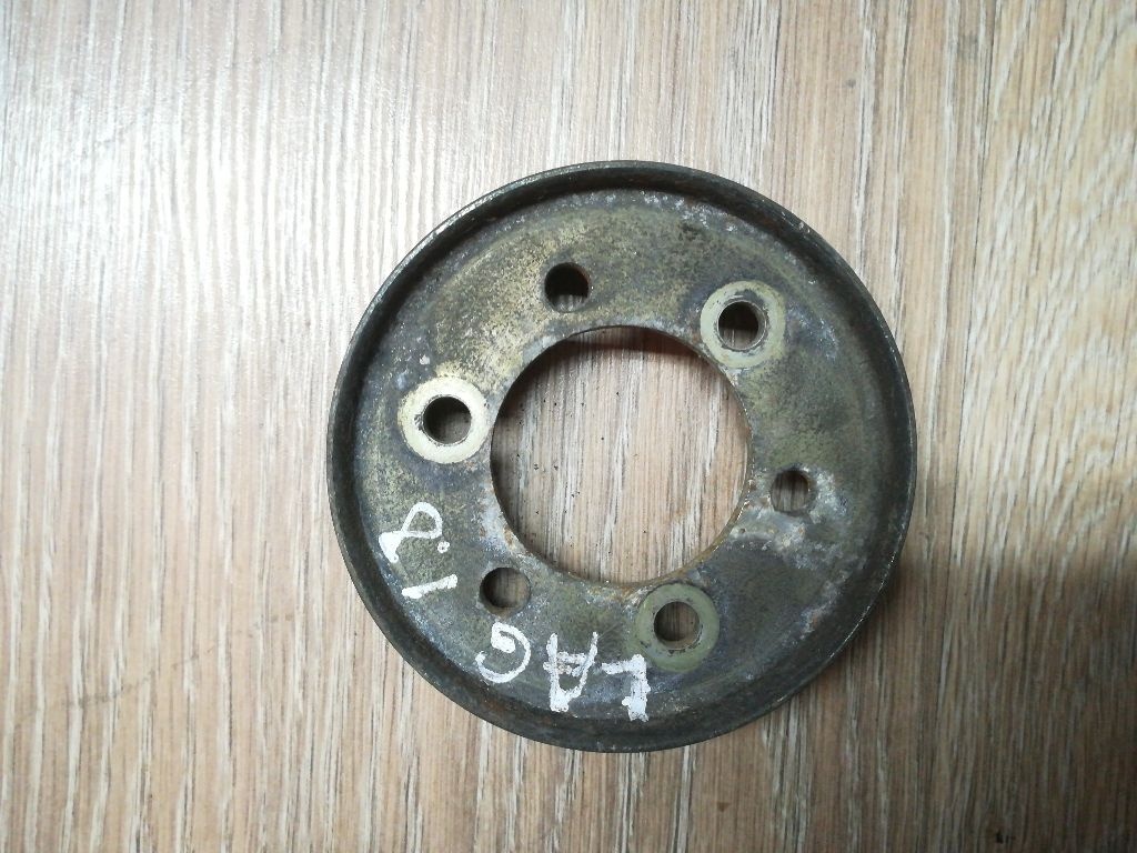 Шкив помпы к Renault Laguna 1998