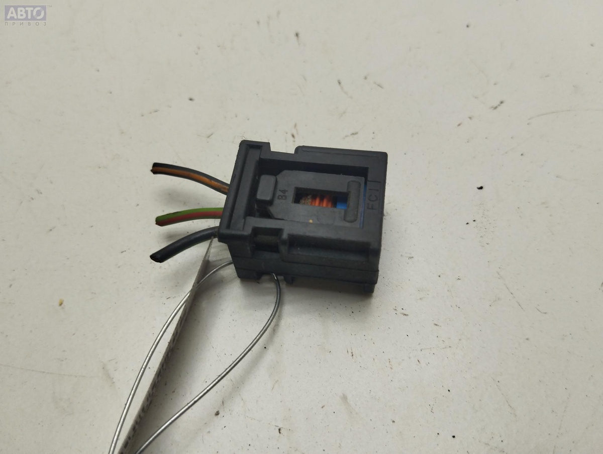 Разъем AUX / USB к Ford Focus 2010