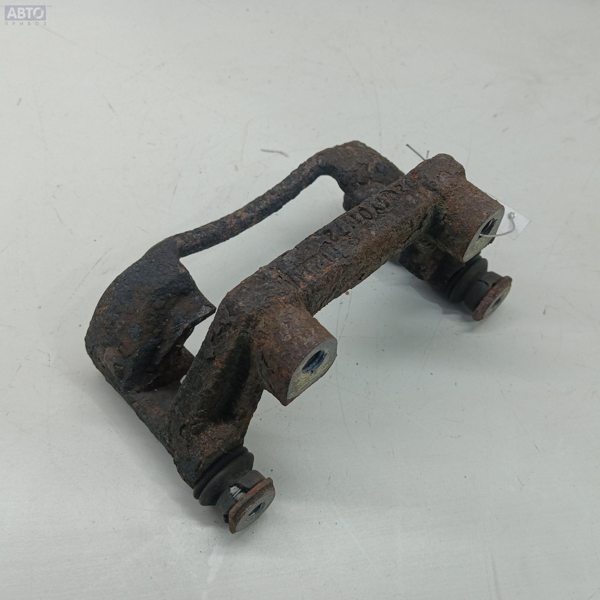 Скоба суппорта к Ford Mondeo 2001