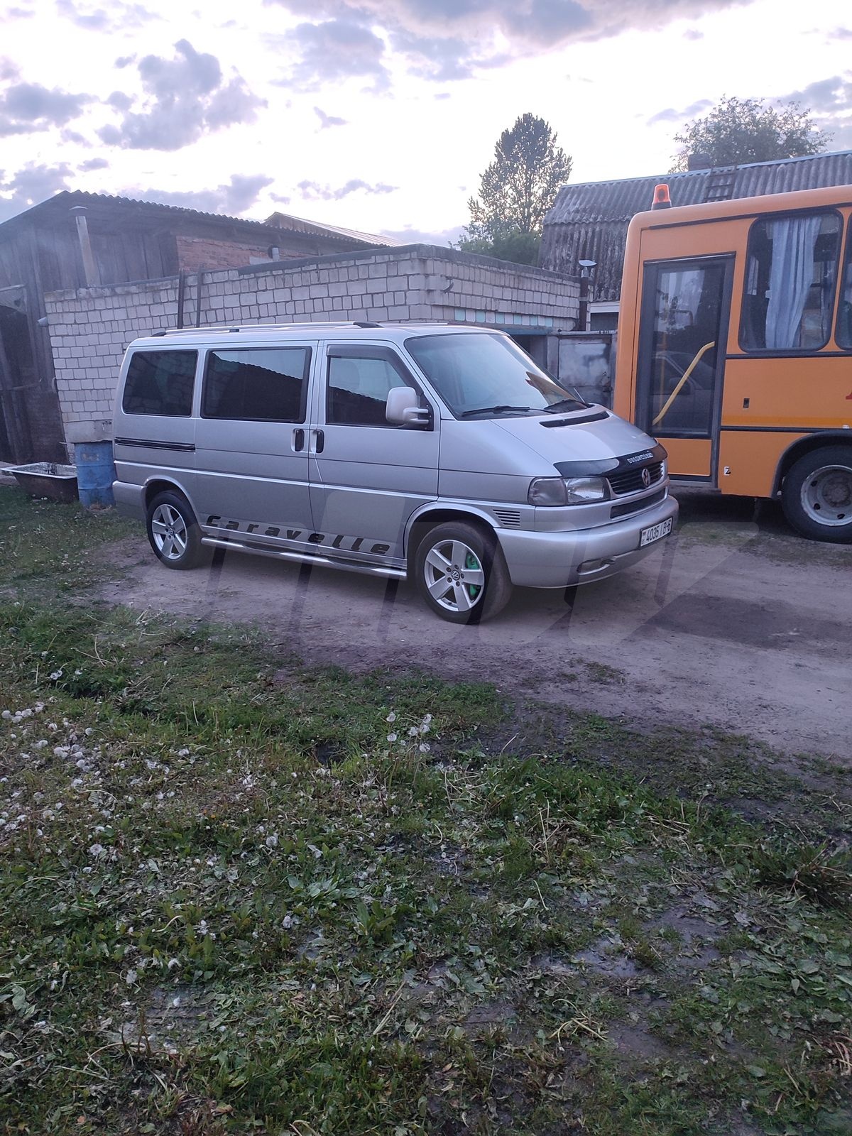 Volkswagen Caravelle T4, 2001