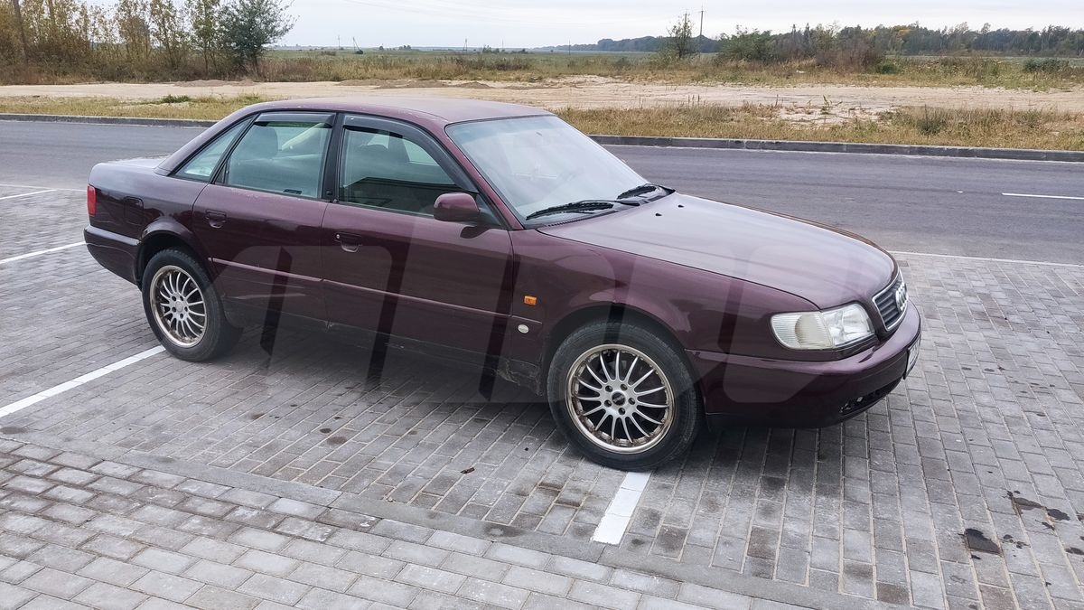 Audi A6 I (C4), 1995